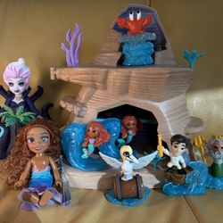 Disney Ariel’s Grotto The Little Mermaid Playset Sea Figures Ursula Prince