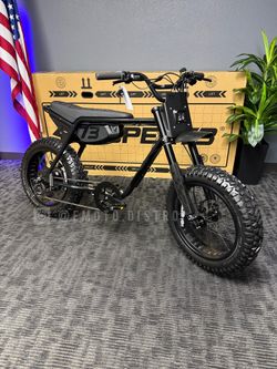 Super 73 Z Adventure SE / Blackout (Like New!)