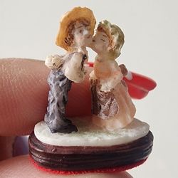Dollhouse ᴹⁱⁿⁱᵃᵗᵘʳᵉ  Figurine   ˖°.✨ ̟࿔*:⋆  Figura ᴹⁱⁿⁱᵃᵗᵘʳᵃ 