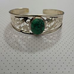 Oval Turquoise, Leaf Silver Cuff