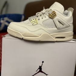 Jordan Retro 4s Metalic Gold Mens Sz10 Woman’s Sz11.5 