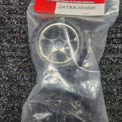 Traxxas Tracer 2.2" Wheels & Anaconda Tires Rear, 2478A
