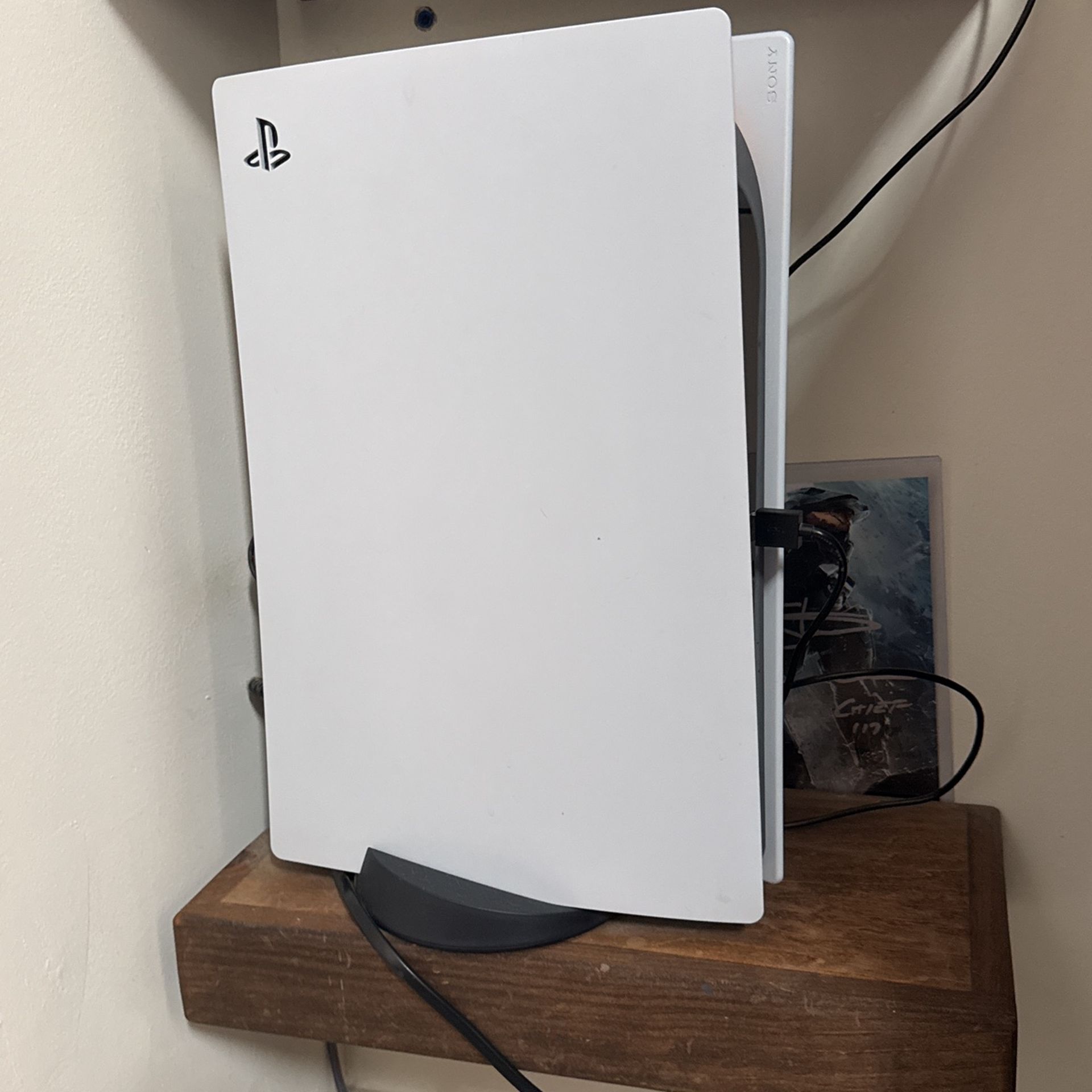 PS5 Disk Edition Barely Used