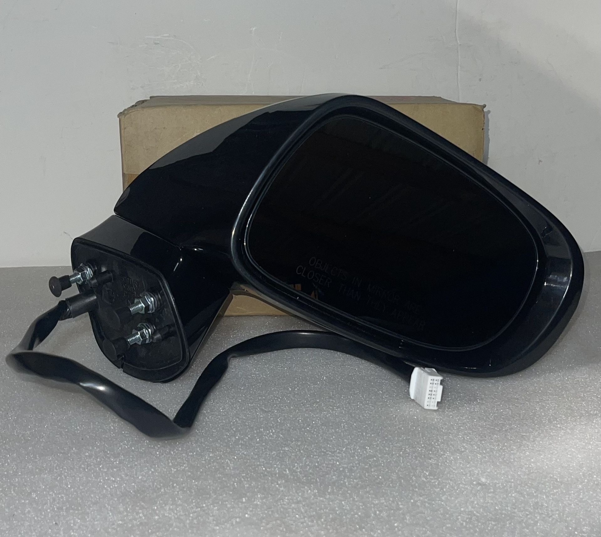 Lexus ES350 Passenger Side Power / Heat / Memory / Puddle Light / Signal Mirror for 2010 to 2012