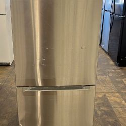 VISSANI MDBF18SS 18.7 cu. ft. Bottom Freezer Refrigerator D3A