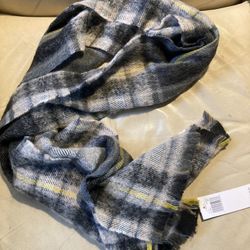 New With Tags: Echo Scarf