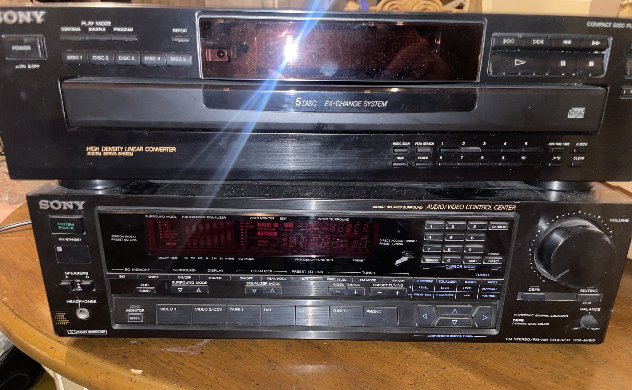 Sony AM/FM Receiver STR-AV910 And 5-CD Player