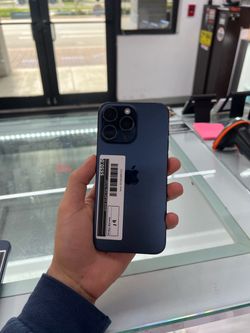 iPhone 15 Pro Max 512GB (Unlocked)