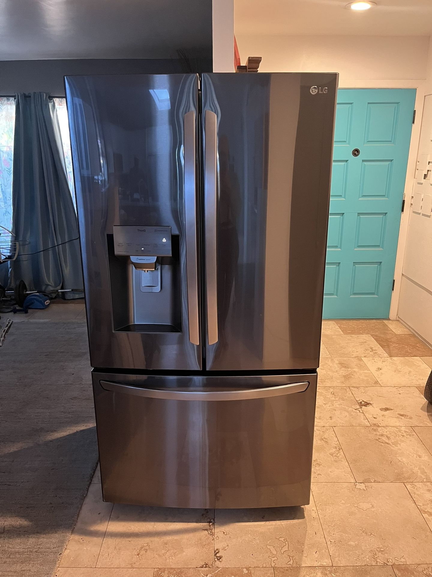 LG Smart Compatible French Door Refrigerator with Ice Maker with Water and Ice Dispenser ( Printproof Sta