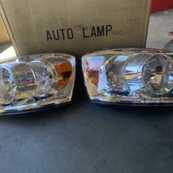 06-09 Dodge Ram Headlights