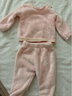New babygirl outfit no tags never used