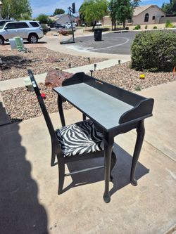 Writing chair and desk
