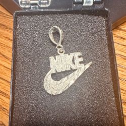 Nike Swoosh Gold Plated 925 Pendant 