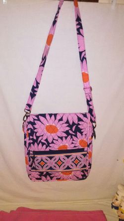 Vera Bradley mailbag crossbody