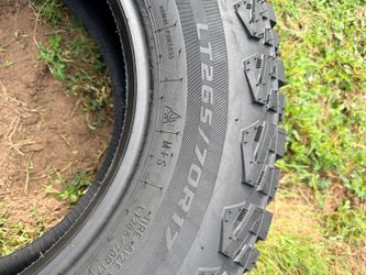 Cooper Discoverer Stronghold 265/70R17 — Full Set