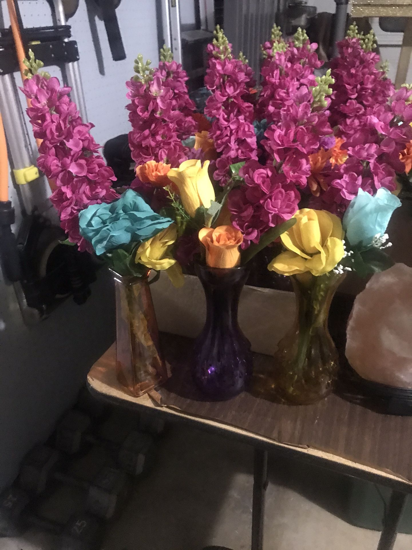 Flowers vases/ floreros