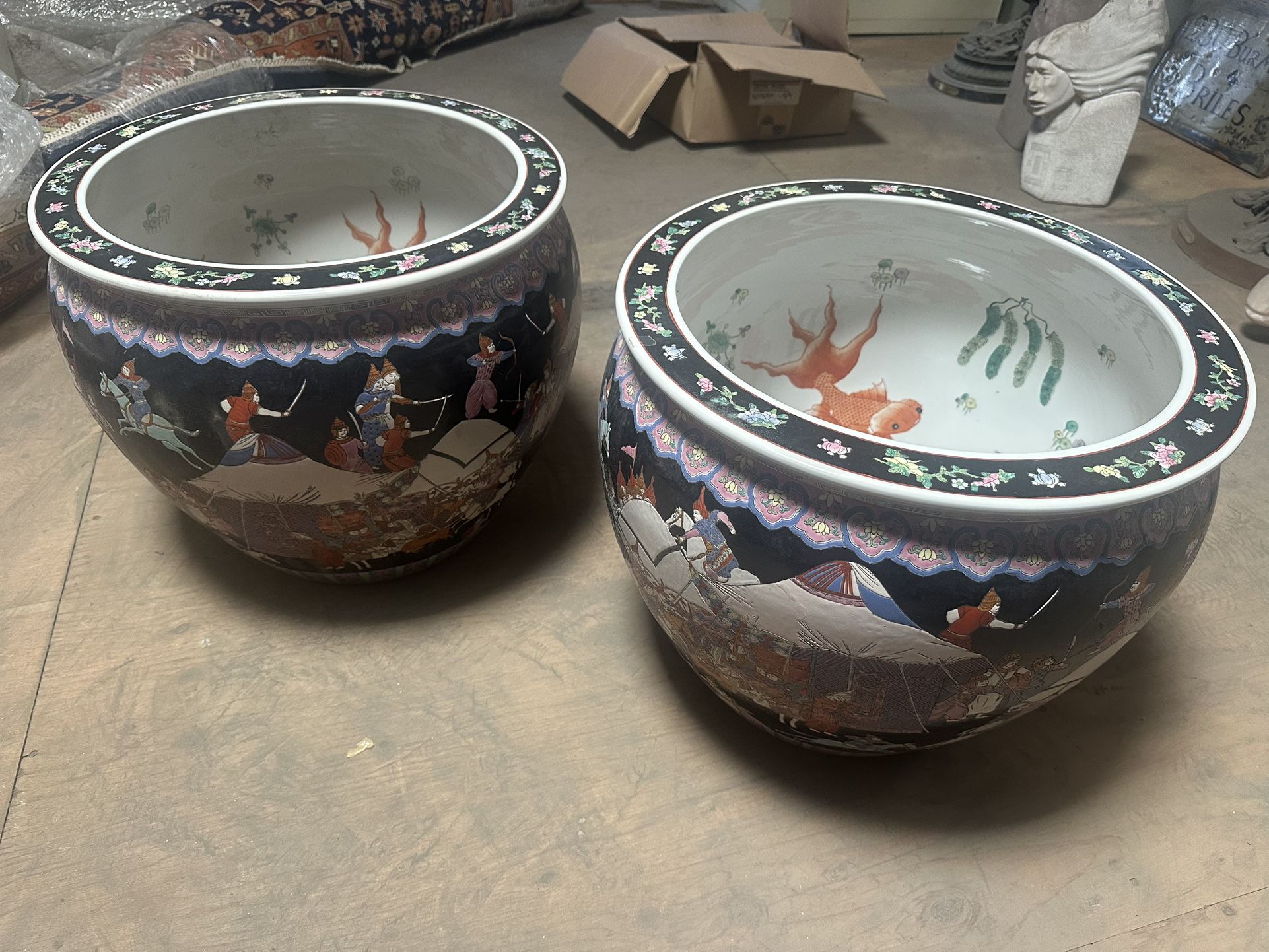 2 Large Ornamental Plant Planter Garden Pot