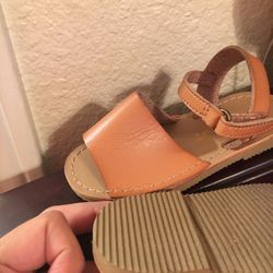 Old navy leather sandals