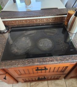 Used Dacor 30"  Electric Touch Cooktop- Please Read Ad
