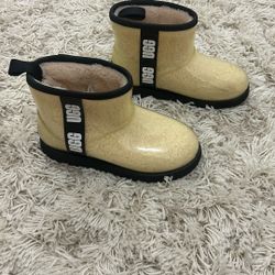 Kids Uggs Waterproof Size 3