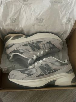 New Balance 2010 sneakers