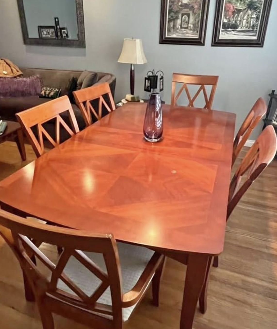 Dining table And Chairs