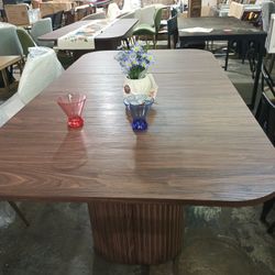 63" Fluted Wood Dining Table for 6, Modern Oval Kitchen Table for 4-6 People Rectangular Dinner Tables for Kitchen Living Room Home, Dark Brown $200 W