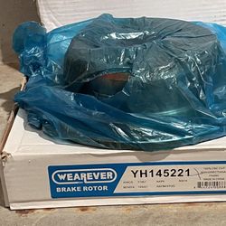 2 Wearever Brake Rotors YH145221