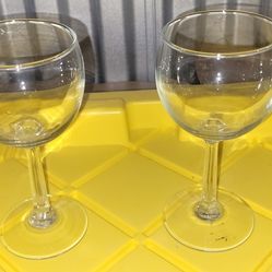 Wine Glasses 