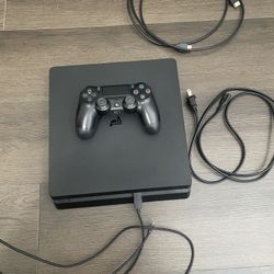 PlayStation 4 Slim Console – Works Perfect