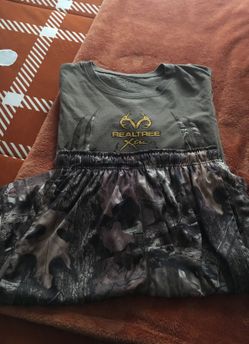 Shirt and shorts set