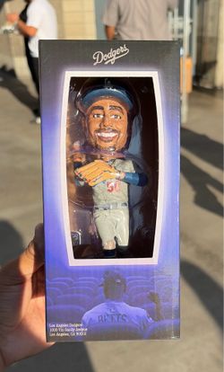 Mookie Betts Los Angeles Dodgers SGA 06/19/26