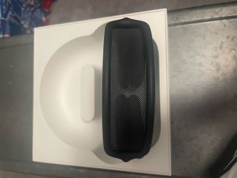 AirPod Maxes