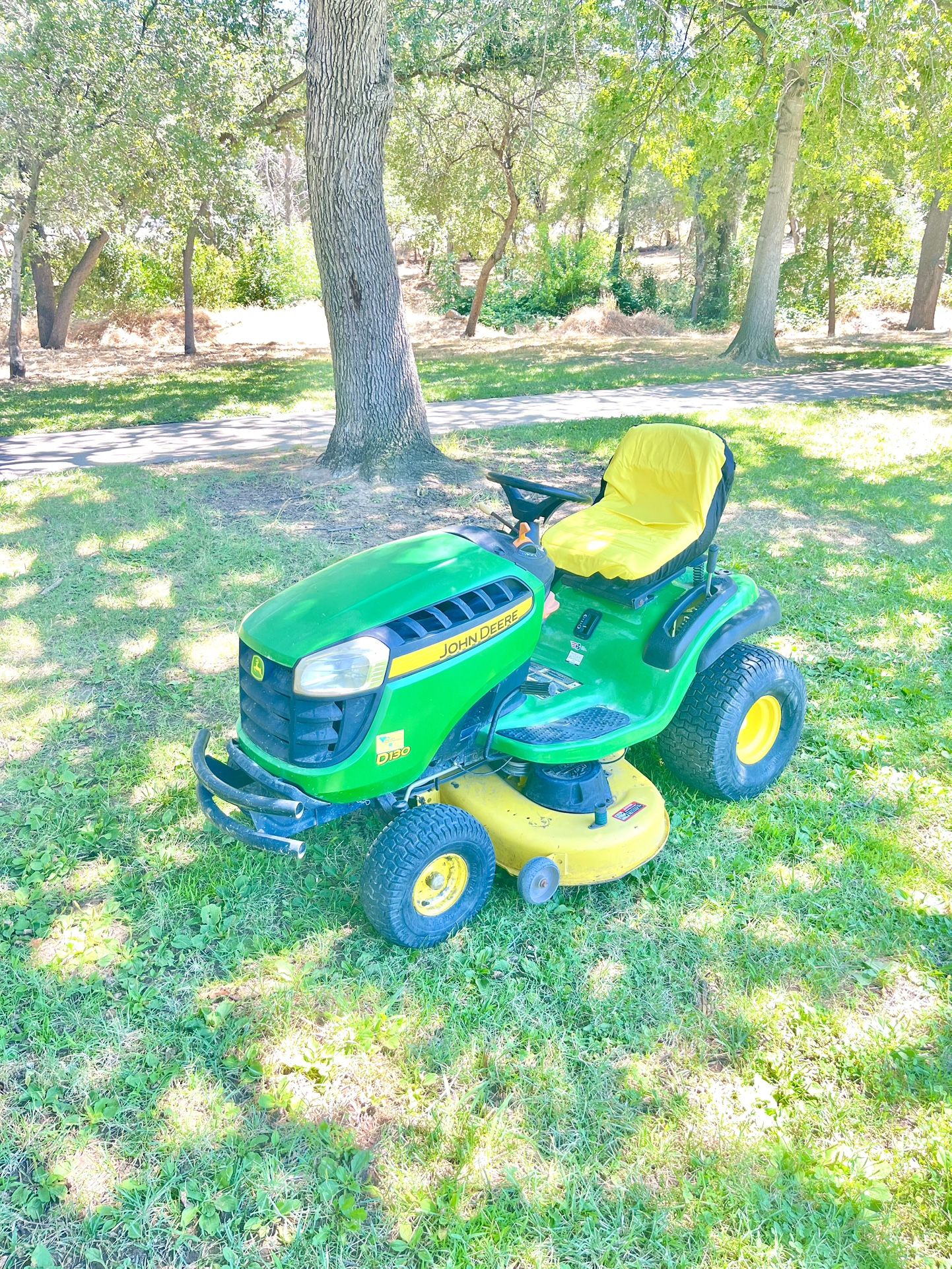 John Deere Riding Mower (22hp)