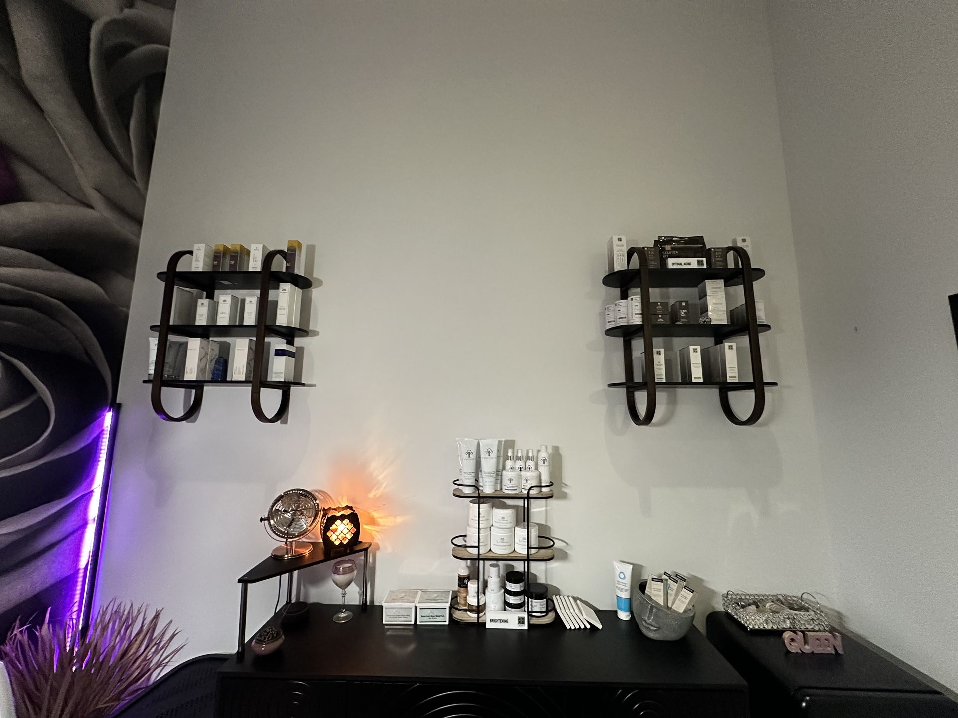Wall Hanging Shelves 