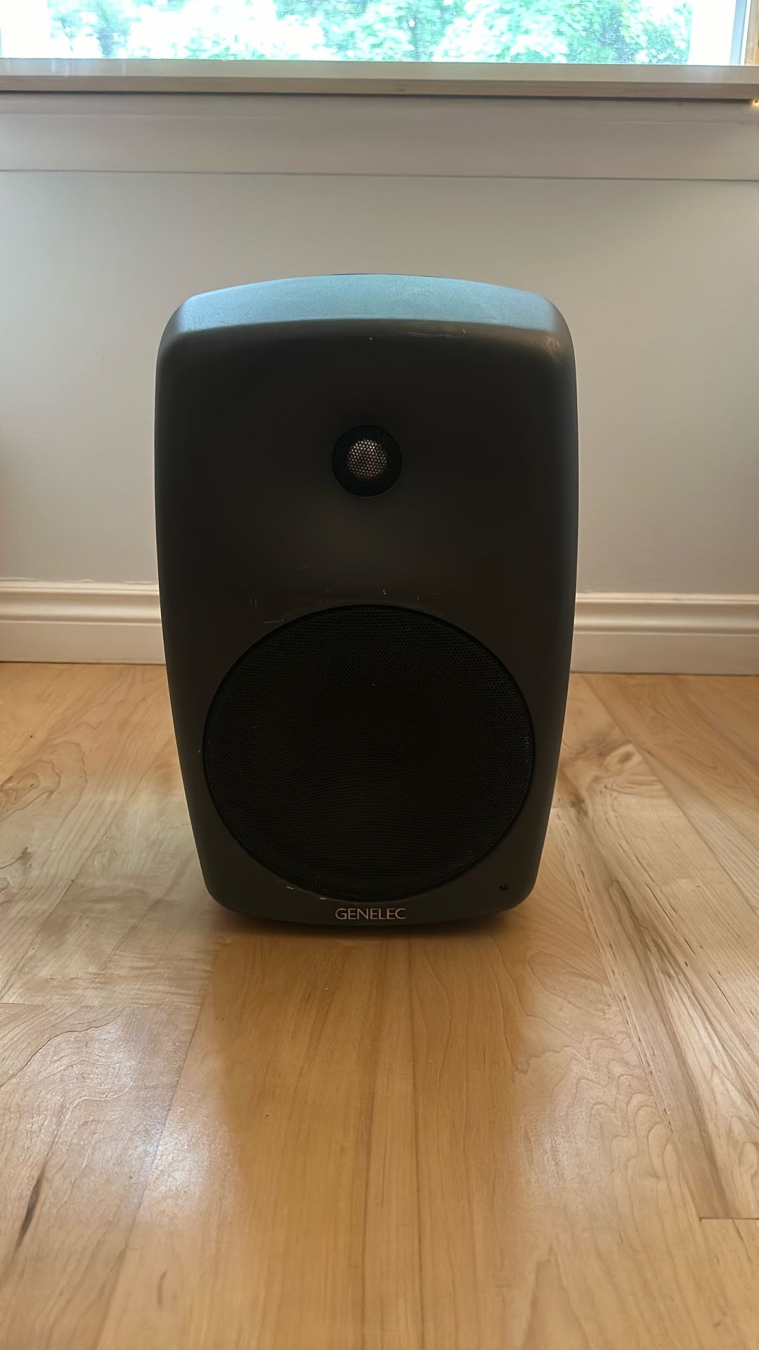 Genelec 8050 Studio Monitor