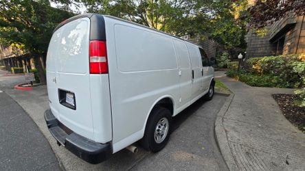 2019 Chevy Express 2500 Express