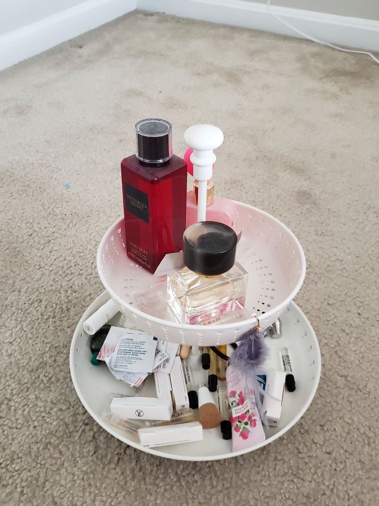 Makeup, Jewelry and Perfume Organizer - WHITE