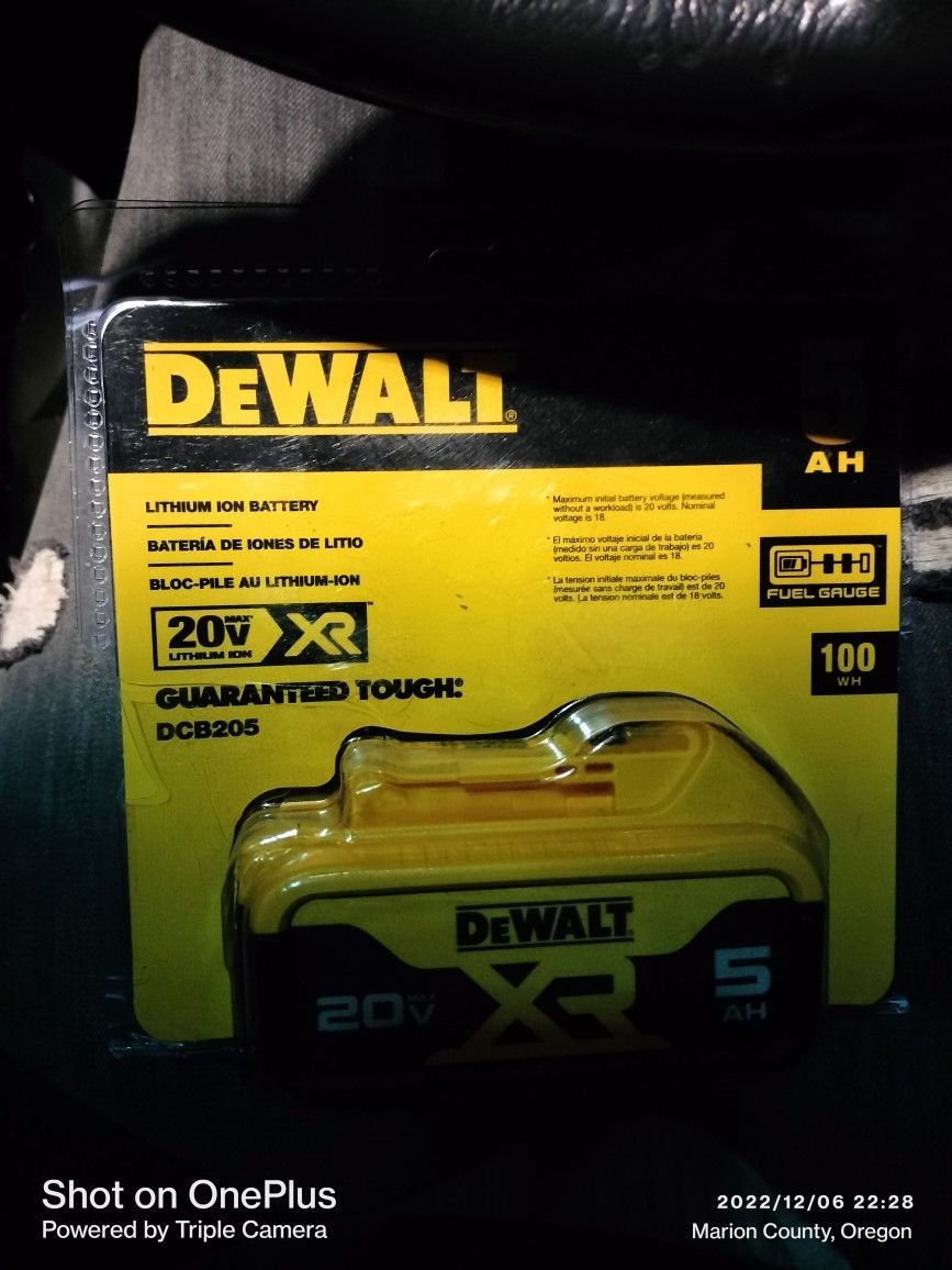 DeWalt Lithium Ion Battery Brand New 