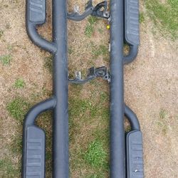 GM Nerf Bars Off A 2016 Chevy Colorado