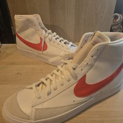 BRAND NEW Nike Blazer vintage 77  14 Men