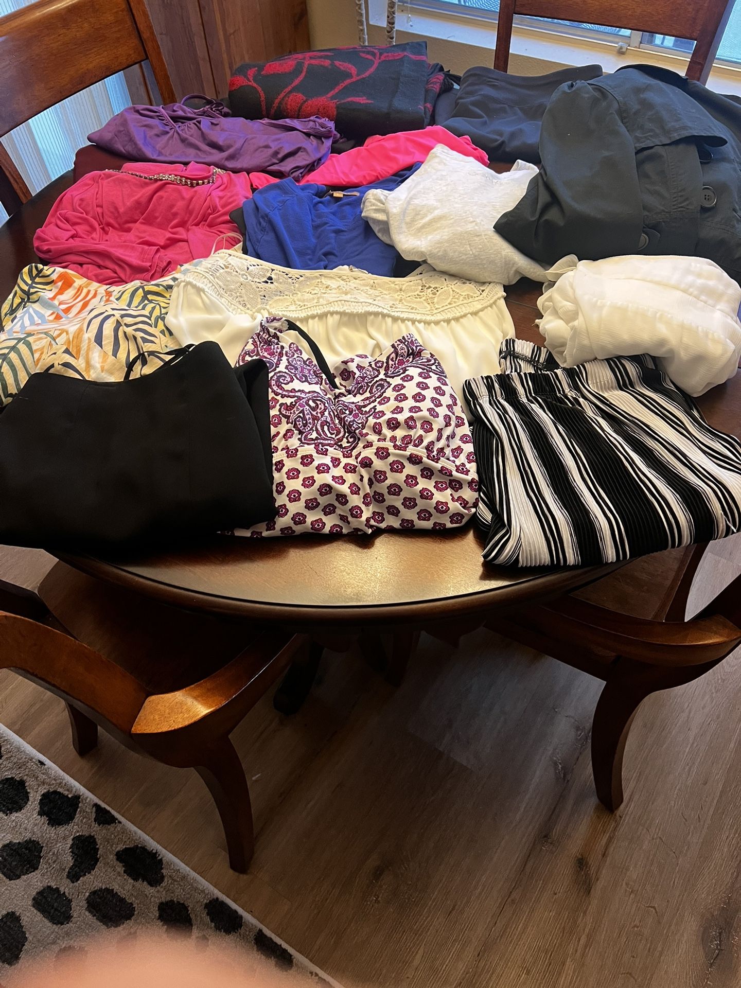 Ladies Clothing Size XL Shirts Are Mostly 3/4 Sleeves 6.00 Takes All