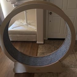 Cat wheel