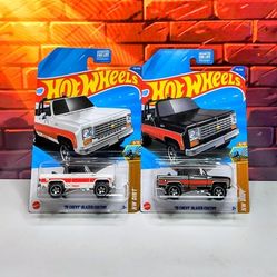 2025 Hot Wheels '75 Chevy Blazer Custom, Black & White, Squarebody Topless Lot 2 $10