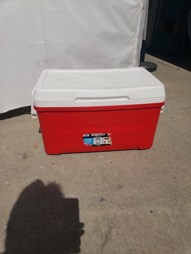 Ice Chest Cooler