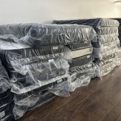 Hurry! Mattresses 30-80% Off While Supplies Last