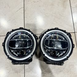 Jeep Wrangler Headlights 