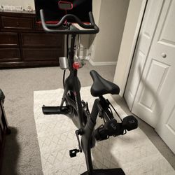 Peloton Bike – Great Condition – Ready to Ride 