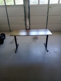 Table/Desk