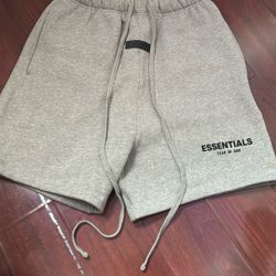 Essential Shorts 